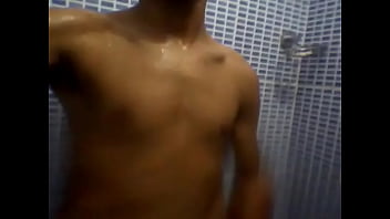Preview 1 of Pangipe Xxx - Marinheiro no Chuveiro