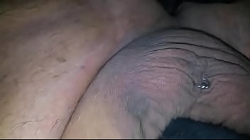 Preview 4 of Seachalien Larva - Esposa comendo o marido com a cinta at&eacute_ ele gozar