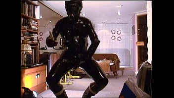Preview 1 of Mommyn - Roxina2001RubberOxBikerCock190201XXXL.MPG