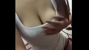 Preview 1 of Butt Hijab - Funny Girl No Bra Feeling Dilam Dilaa