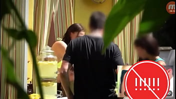 Preview 1 of Porn Ventacle - تمارس الجنس اثناء بيع الزبائن