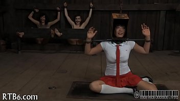 Preview 1 of Indian Open Sexi - Ferocious whipping for cutie