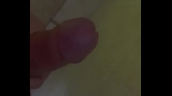 Preview 4 of Teen Chick - Quem quer chupar comenta