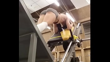 Preview 1 of Naugty Japanes - culona en el gym 3