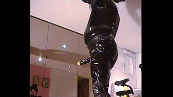 Preview 2 of Bocah Ngewe - Roxina2002RubberOxTubeAndDildoFun031002XXXL.MPG