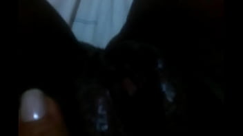 Preview 4 of Wife Handjob Free - Coroa da buceta inchada e piscando