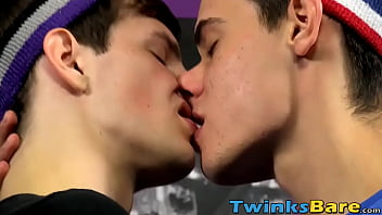 Preview 1 of Sikira Xxx - Horny twink with tattoos loves taking it up his tight rear