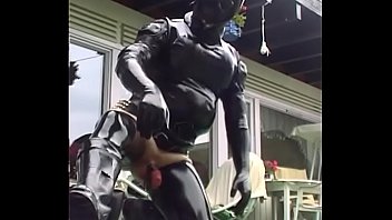 Preview 4 of Tudubg Awek - Roxina20003RoxyLatex010803.WMV