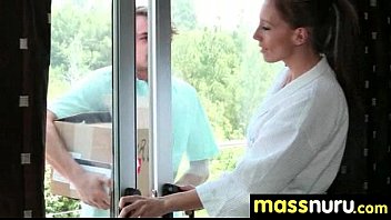 Preview 1 of Vater Und Tochter Gangbang - Japanese Masseuse Gives a Full Service Massage 14