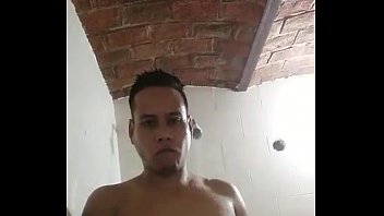 Preview 2 of Orgasm Thick - En el Ba&ntilde_o
