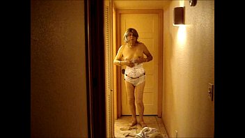 Preview 3 of Multipointe Creuse - Completely Disrobing after Pat O&#039_s Bunkhouse