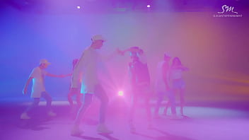 Preview 4 of Top1 Sex Video - TAEYEON 태연 Why Music Video (Dance ver.)