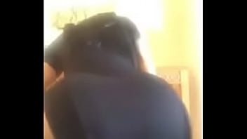 Preview 1 of Javhihi China - big ass girl shaking