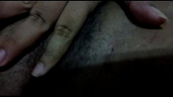 Preview 2 of Public Bus Hd Porn - L&eacute_sbica se mostrando pra mim