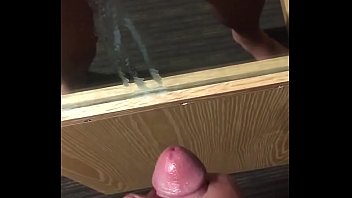 Preview 3 of Scoreggia Sul Cazzo - Guy cums 3 times in a row