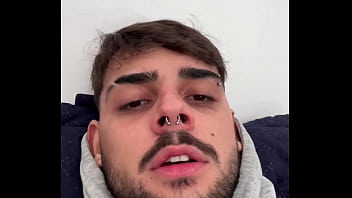 Preview 1 of Crazy Femdom Sex - QUER UM MACHO PRA MANDAR EM TI ?