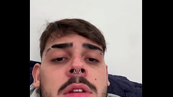 Preview 4 of Crazy Femdom Sex - QUER UM MACHO PRA MANDAR EM TI ?