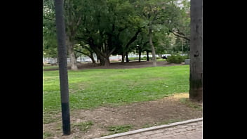 Preview 4 of Porn Open Video - TOMANDO LECHE EN UN PARQUE P&Uacute_BLICO DE DIA EN BUENOS AIRES