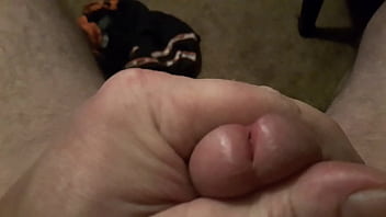 Preview 2 of Lol Milf - Getting my cock hard for u ladies
