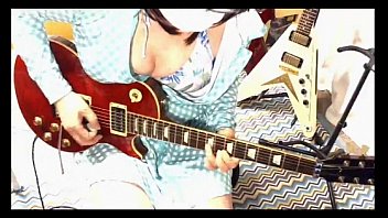 Preview 2 of Amazing Te - Prowler / IRON MAIDEN Guitar Cover