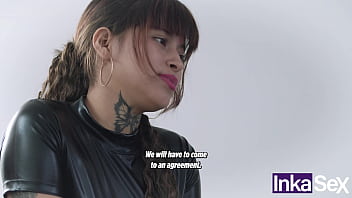 Preview 2 of Reality Xxxcom - Hermanastros Peruanos de 18 a&ntilde_os,  cometen el pecado de follar por la herencia de su Padrastro