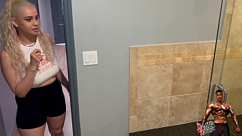 Preview 3 of House Wait Affair - PHAT BOOTY LATINA JEYLA SPICE SHARES A ROOM WITH A STRANGER AND HIS BBC - PREVIEW