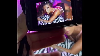 Preview 4 of Asisten Big - Bronzeadissima no dia do meu Ensaio na poizonmag