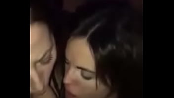 Preview 1 of Beverly Hills Fuck Suck - Dospuntosuve