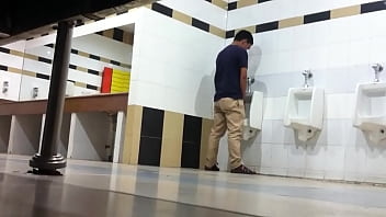 Preview 4 of Small Taim Porn - trim.5F8A7DB6-1939-489A-A0AF-519854CAB2FB.MOV