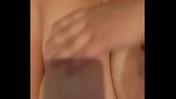 Preview 2 of Sexx 15 Year Lover - Puta me envia un video mostrando las tetas
