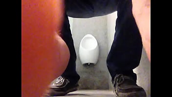 Preview 1 of Naresh Sex Vedio Mms - Mis nalgotas en ba&ntilde_o publico