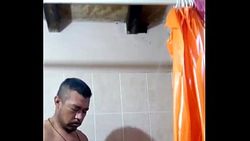 Preview 3 of Azeri Gay Anal - to&ntilde_o ba&ntilde_andose y masturbandose
