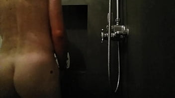 Preview 4 of Escorts Between Dudes Fucking - 20160713 082048