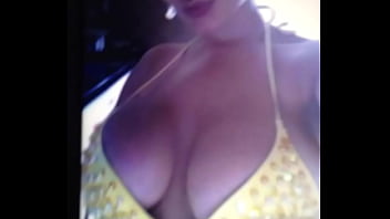 Preview 1 of Peeing Class - Cum tribute to italian girl and her wonderful tits
