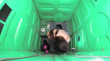 Preview 2 of Tube Usa Movie Envoi - Porta Gloryhole Chubby slut in public GH