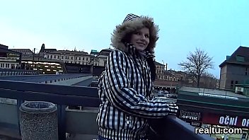 Preview 1 of Phim Sex H N Qu C C Ch P D N - czech nympho was seduced in the mall and shagged in pov