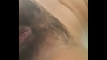 Preview 1 of Rubi Amateur - VID-20160509-WA0000