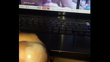 Preview 4 of Cok Yaslkadn - Masturbandome y botando leche