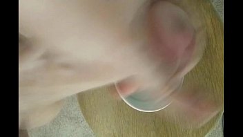 Preview 2 of Free Jav Hq Porn Tugba Sikisiyor - Cumming inside glass of water