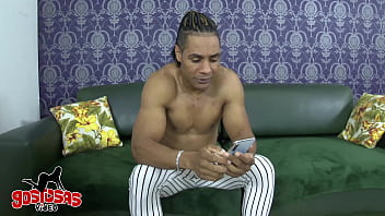 Preview 1 of Big Hed Cock - peguei meu namorado se masturbando com minha foto