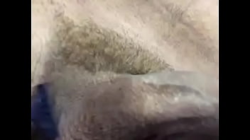 Preview 2 of Sunny Lenoi Sex - Raspando os Pelos das Bolas