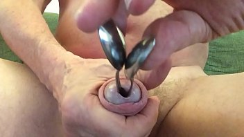 Preview 3 of Wavgxwpvj - Cumshot after dilatation peehole with 2 spoon