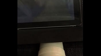 Preview 4 of Clips Tubemy - iPad masturbating Monica .MOV