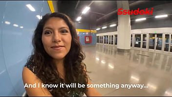 Preview 1 of Miya Khalifa Sex Video Hardcore - Primera vez de visita en Mexico,  fuimos a visitar uno de los destinos tur&iacute_sticos EN TREN,  pero a mi cita se le vio TRANSPARENTE toda la falda,  se le vio hasta el ESCOTE,  no pude resistir verla asi y me la termine cogiendo. SUB ENG