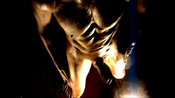 Preview 1 of El Desvirgue - posing after my morning workout