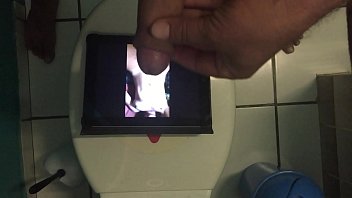 Preview 1 of Reallifecam Leora Masturbates - Tribute Terericanorte 06 07 2016.MOV
