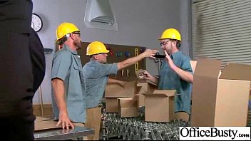 Preview 1 of Sedang Bersih Bersih - Sex Tape With Round Big Tits Horny Office Girl (anna bell peaks) clip-07