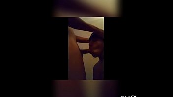 Preview 3 of Novinha Transando Escola - Eu e o amigo Magno (parte 1)