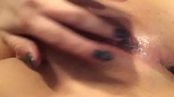 Preview 4 of Love Randalin Tumblr - My horny teen ex-girlfriend rubbing her pussy