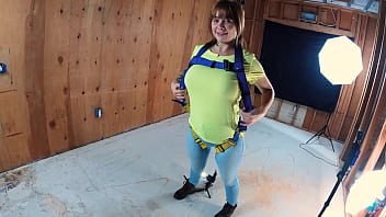 Preview 1 of Sindi Xxx Pon - Scarlett Johnson becomes the construction site slut